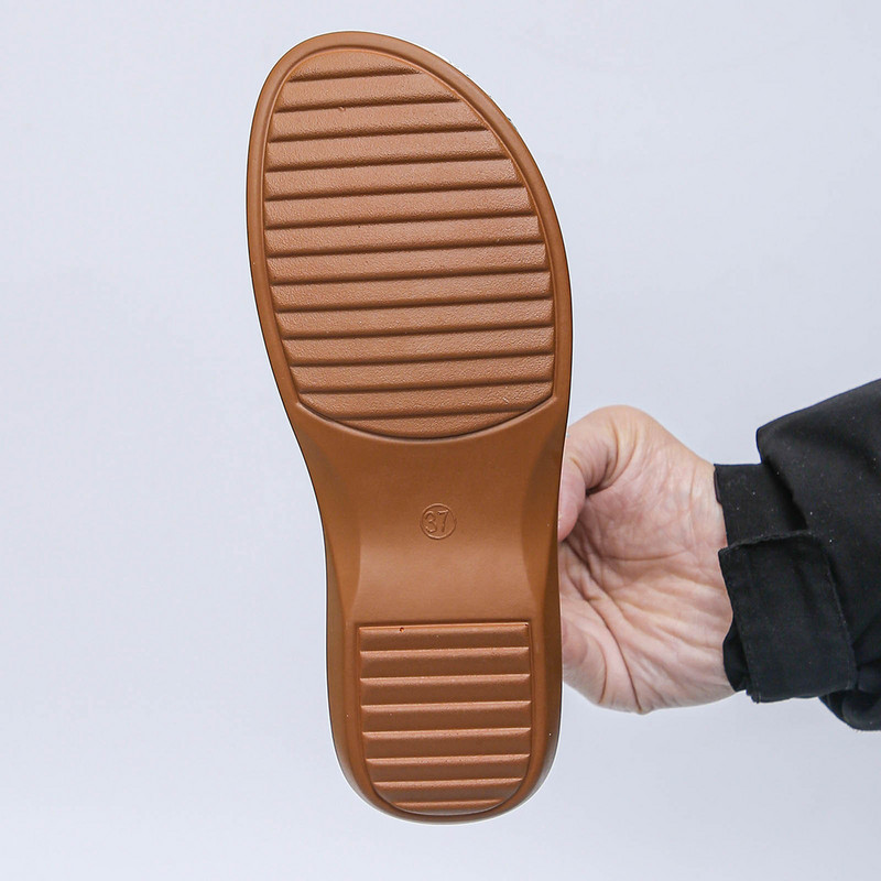 Női szandálok Nyári Női Cipők Vastag talpú ékszandál Flip orr szandál Divatos, nem pozitív női szandál 2024 Kényelmes