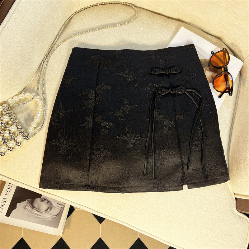 Retro ženske crne jacquard mini suknje na kopčanje Vintage bijele elegantne kratke suknje visokog struka u kineskom stilu Ljeto 2024.