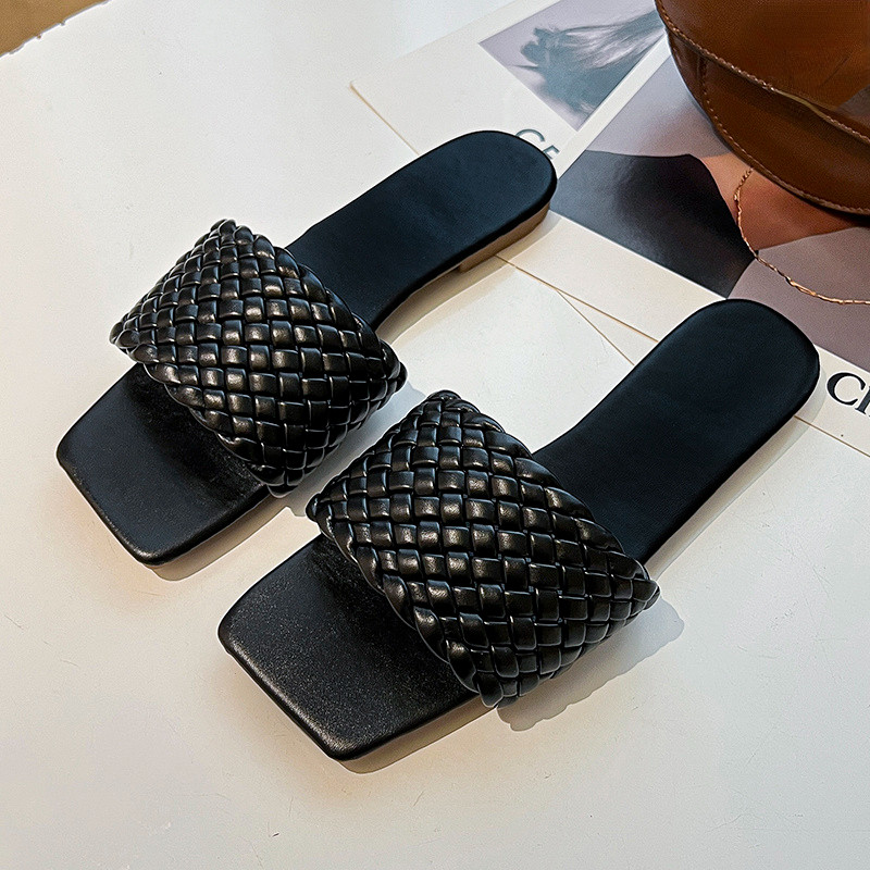 Papuci de femei 2024 de vânzare de vară, împletiți sexy, cu vârful pătrat roșu, papuci plat, papuci de casă de modă, papuci de casă pentru interior