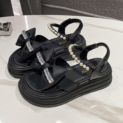 Vruće prodavane ženske sandale ljeti, debele potplate, cipele za plažu s bisernim đonom, mekane modne rimske cipele, sandale s platformom