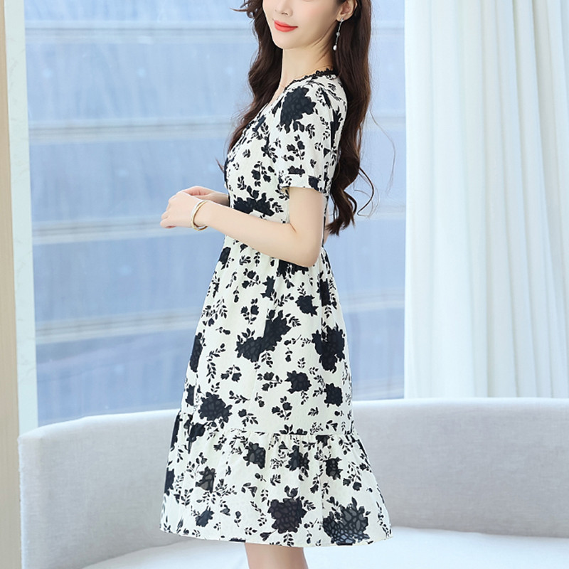 Καλοκαιρινή νέα κομψή μόδα vintage floral εκτύπωση μέση Vestido Γυναικεία κοντό μανίκια ιδιοσυγκρασία Ρόμπα Femme Slim Casual Midi Dess