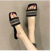 Dimensiune mare One Font Flat National Wind Pregătire Cap Pătrat Plajă Papuci Sandale Pantofi Zapatos De Mujer Pantofi Femei