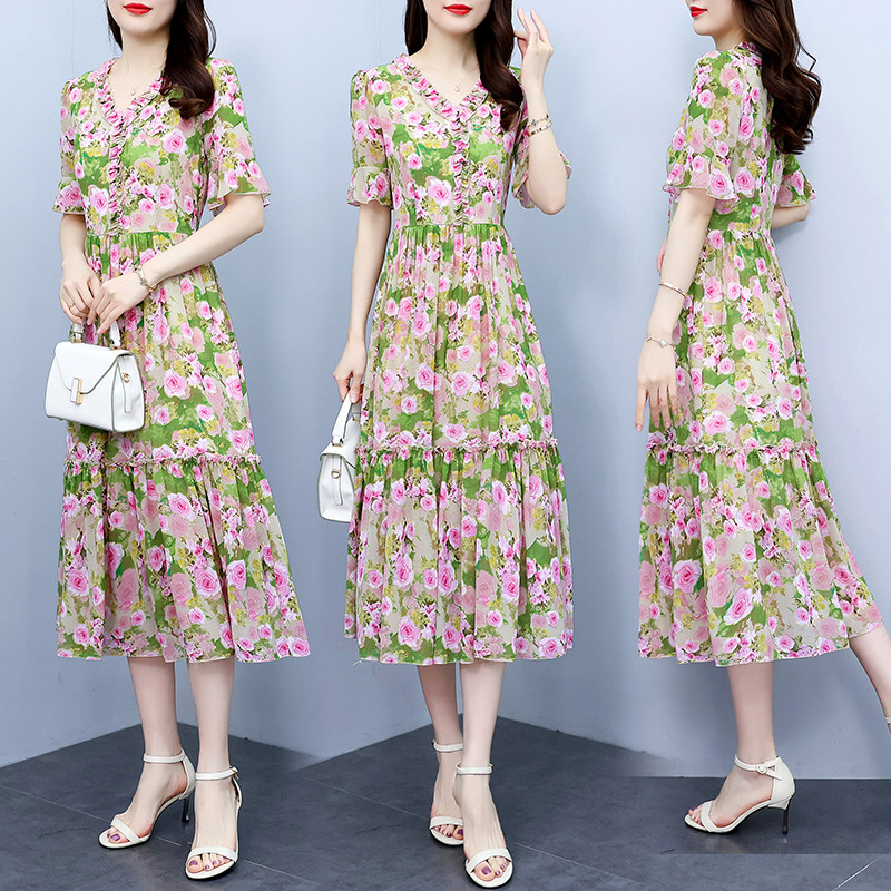Nyári virágmintás fodros sifon strand maxi ruha női V-nyakú, rövid ujjú, toldott divatos estélyi ruha