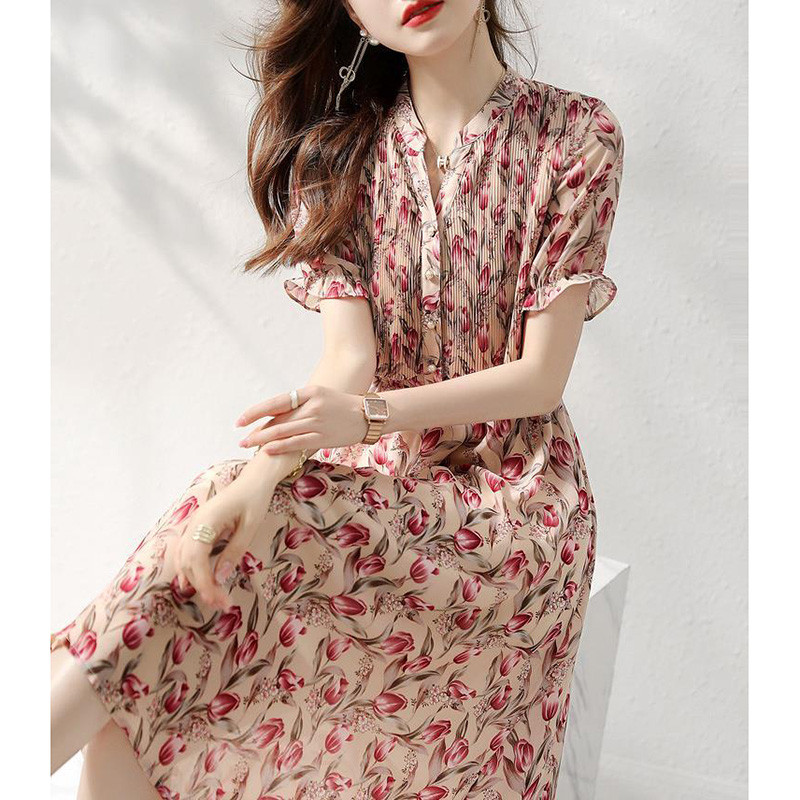 Elegantne V-kaelusega nööbiga ühendatud lahtised volangid, voldid Midi-kleit Naiste riided 2023. aasta suvine uus puhvis varrukatega korea lilleline kleit