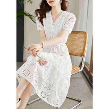 Дамски бели елегантни парти рокли с кухи бродерии 2023 лятна корейска мода V-образно деколте с къс ръкав Шик тънка миди рокля Vestidos