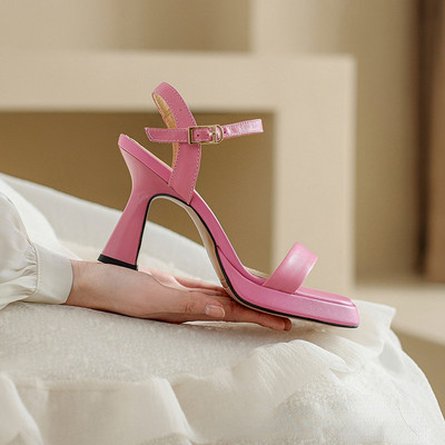 Γυναικεία παπούτσια με χοντρή σόλα 2024 Καλοκαίρι One Line Fashion Ψηλοτάκουνα Χοντρά τακούνια Αδιάβροχη Πλατφόρμα Σανδάλι zapatos sandalias de mujer