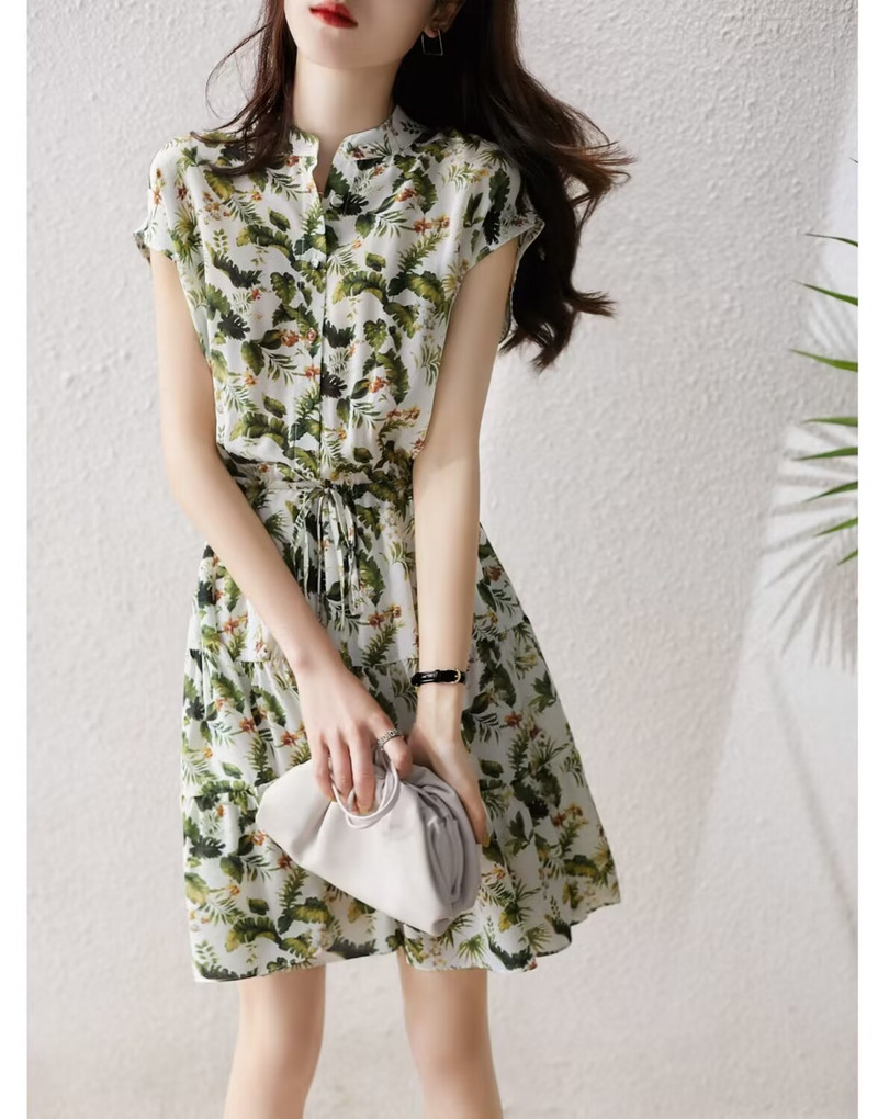 Prantsuse šifoonitrükiga suvine naiste kleit, retro stiilis püstise kraega, pendeldamine ja lilleline kõrge vöökohaga A-kujuline kleit 2023