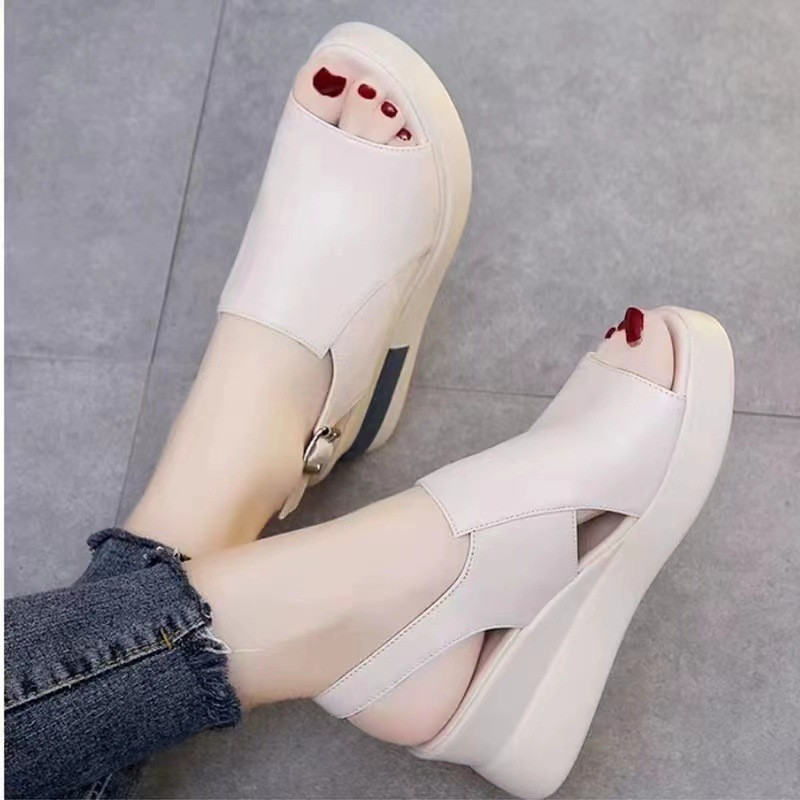 2024. aasta suvine kiiluplatvorm Sandaalid Moodsad Retro Romeni rannajalatsid Naiste vabaaja peep Toe Pehmed mugavad sandaalid De Mujer