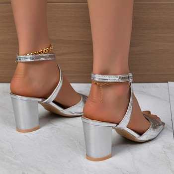 Златни, сребърни сандали на висок ток Дамски летни сандали с квадратни пръсти на дебел ток 2024 г. Дамски помпи с катарама на глезена, голям размер 43