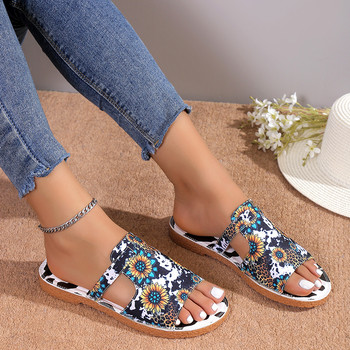 2024 Летни нови дамски чехли Модни външни нехлъзгащи се плоски обувки Ежедневни отворени пръсти Плъзгащи се квадратни токчета Цвят Femme Zapatillas
