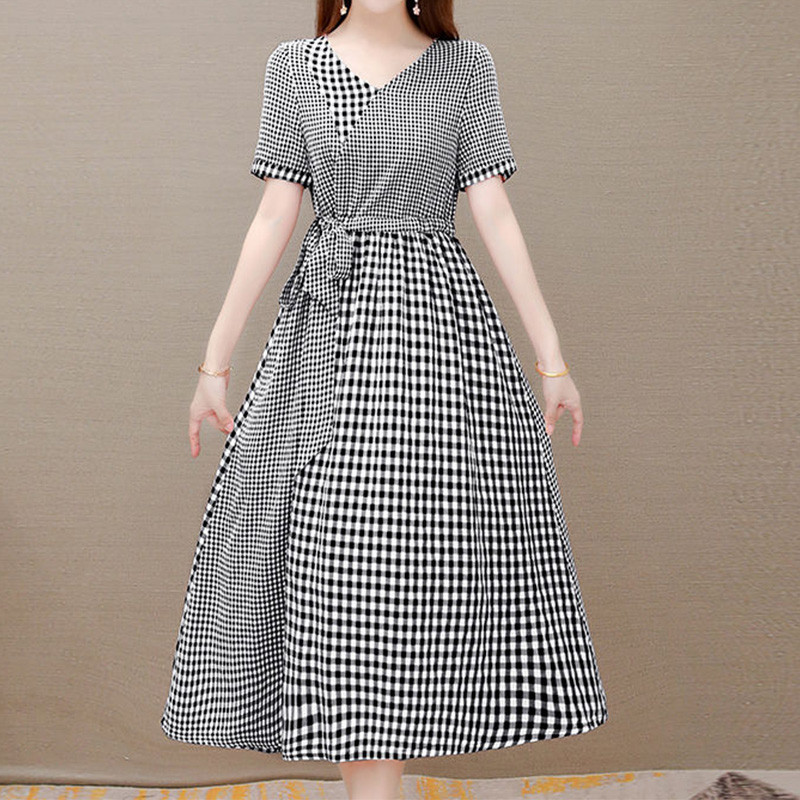 Epocă, elegantă, modă, carouri, buzunare imprimate, curea, rochii lungi, vara 2023, cu mâneci scurte, cu decolteu în V, tunică, rochie midi, îmbrăcăminte pentru femei.