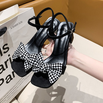 Сандали Дамски обувки 2023 Лято Нова мода Дебел ток Панък Велур Модни квадратни пръсти Универсални дамски обувки на висок ток