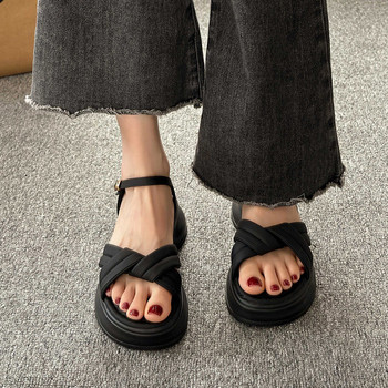 Ниски сандали Дамски кожени прозрачни токчета Костюм Дамски бежови 2023 Летни дамски обувки с кръгли пръсти Модни черни сабо с нисък ток