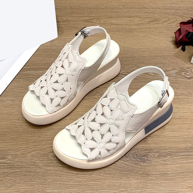 Γυναικεία καλοκαιρινή πλατφόρμα άνεσης Χοντρό τακούνι με σφήνα πέδιλα με τακούνι Άνετα δερμάτινα σανδάλια Peep Toe Beach Shoes Outdoor Slides