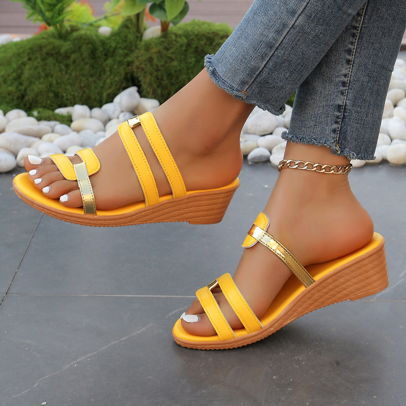 2024 New Fashion Flip Flops Pompe Outdoor Beach Wedges Papuci Femei Casual Rochie Tocuri Pantofi Sandale de vara