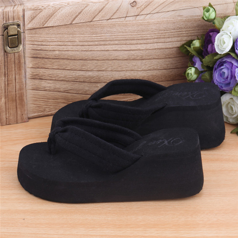 1 paar suvist pehmet naiste lahtiste varvastega sandaalid Stringid plätud, platvormsussid rannas sise- ja välistingimustes