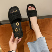 2024. aasta uus suvestiil Moodsad ja mugavad üherealised lihtsad vabaaja rannajalatsid naiste sandaalid ja sussid