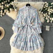 Μίνι φορέματα γοτθικής στάμπας 2024 Άνοιξη μόδας Runway Runway Γυναικεία Stand Φόρεμα με μακρυμάνικο φανάρι Φόρεμα επίδεσμο με χαλαρό κουμπί Γιορτινές ρόμπες