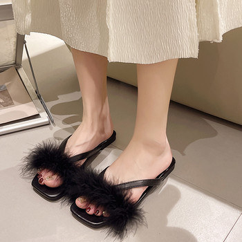 Летни външни чехли с пера Дамски сладки пухкави джапанки Дамски ежедневни сандали с плоска щипка на пръстите Плюс размер