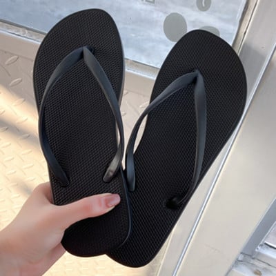 Uued plätud suvised rannaäärsed vabaaja sussid