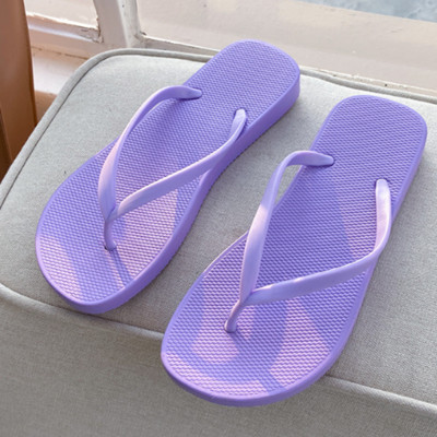 Uued plätud suvised rannaäärsed vabaaja sussid