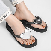 Suvised naiste plätud metallist südamekaunistused kiilud sussid õues puukingad Aiakingad Rannasandaalid siseruumides Kodus liumäed Naine