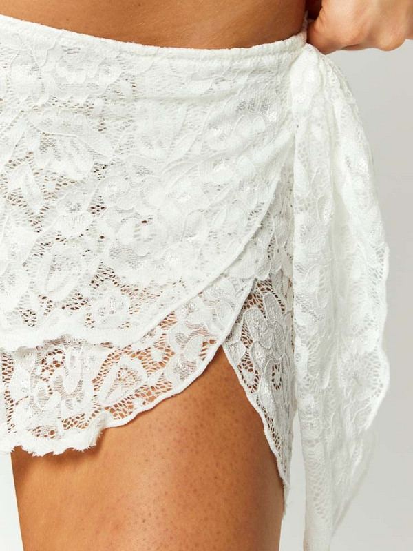 CHRONSTYLE naiste suvised pitsilised lillelised seelikud vabaaja ebakorrapärase äärega lõhestatud paeltega miniseelikud Beach Clubi tänavarõivad, esteetilised 2024