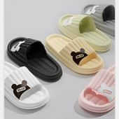 Naised Paksu tallaga sussid Multifilmid Karu Suvised Rannaluisud Mehed Vannituba Libisemisvastased Pehmed Sandaalid Ülikerged Kingad Paarid Sussid