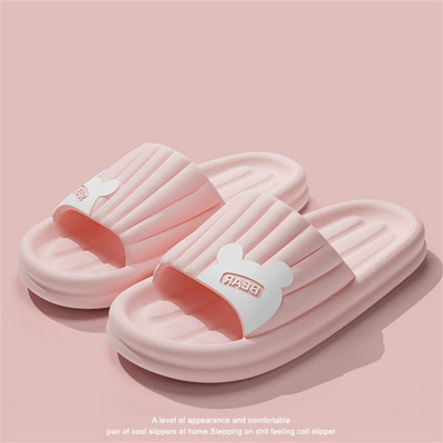 Naised Paksu tallaga sussid Multifilmid Karu Suvised Rannaluisud Mehed Vannituba Libisemisvastased Pehmed Sandaalid Ülikerged Kingad Paarid Sussid