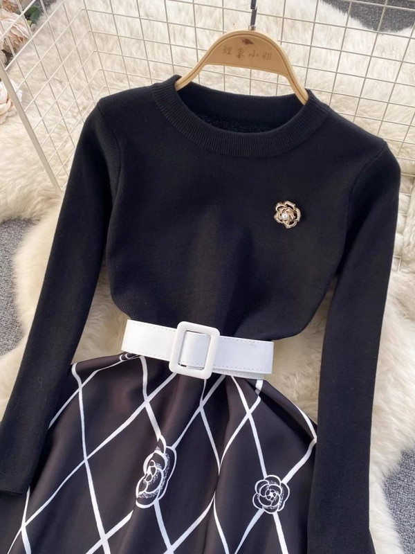 Francia Elegáns Gyönyörű Virág Gyöngy Bross Hosszú ujjú Pulóver Kötött Patchwork Öv Kockás Kamélia Jacquard Midi Vestidos