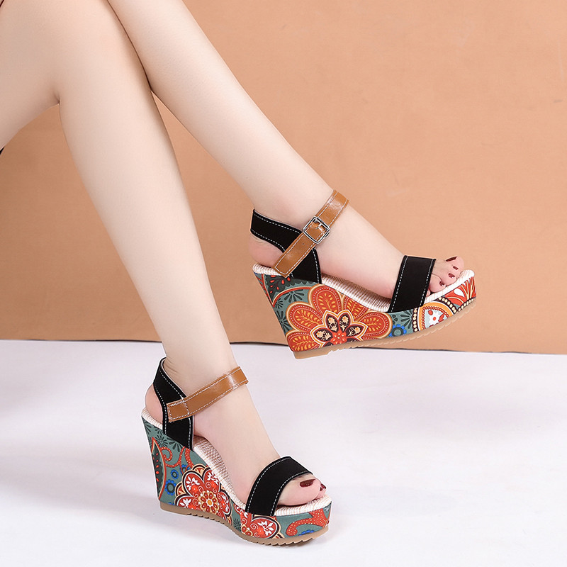 Σανδάλια με τακούνι Καλοκαιρινά Γυναικεία Κομψά Γυναικεία Παπούτσια Πλατφόρμα Wedge Designer Γυναικείες γόβες πολυτελείας Άνετο γυναικείο πέδιλο μόδας
