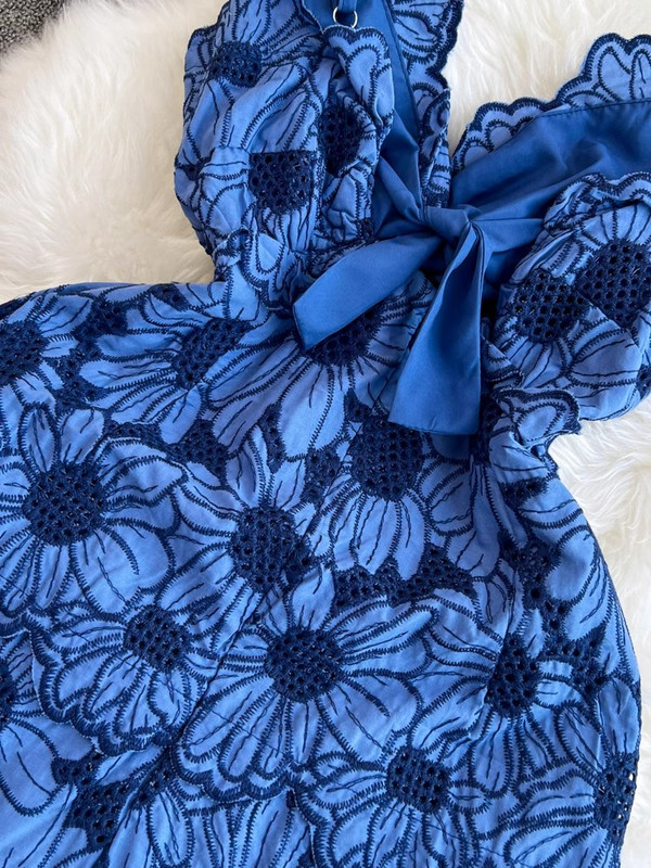 2024 Summer Daisy Embroidery Flower Sling φόρεμα Γυναικείο σπαγγέτι λουράκι εξώπλατο παπιγιόν Hollow Out Beach Party Robe Vestidos