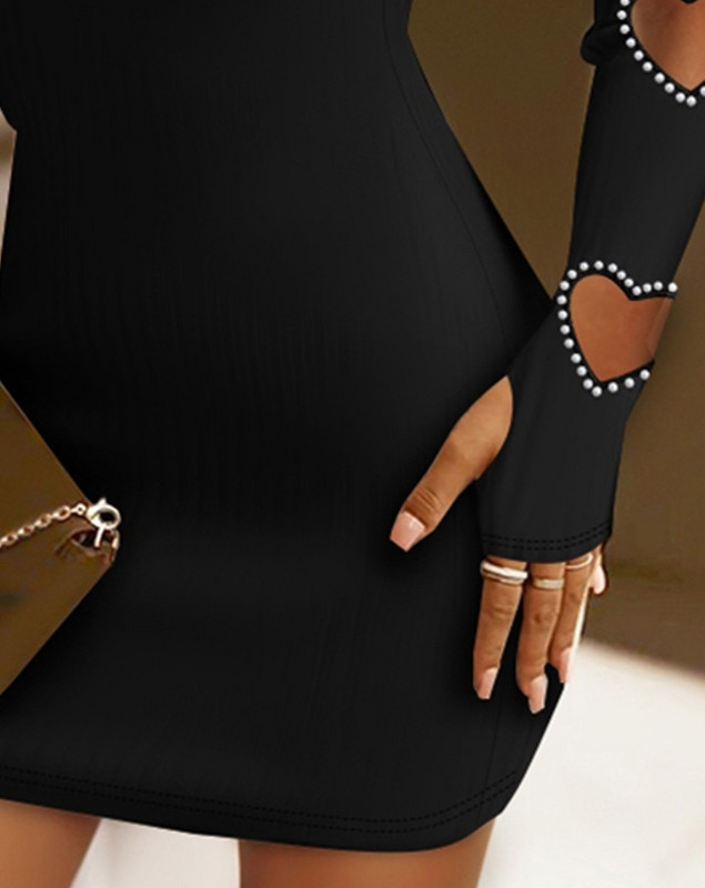 Naiste 2024. aasta kevadmoodne helmestega õõnsa südamega pitskleit vabaaja igapäevane pikkade varrukatega mini kehakleit