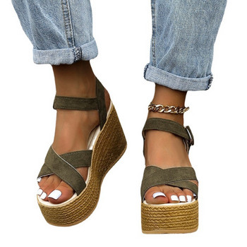 Модни дамски сандали на танкетка лято 2022 Ежедневни нехлъзгащи се обувки с платформа с отворени пръсти Гумена подметка Катарама Елегантен дамски сандал на ток