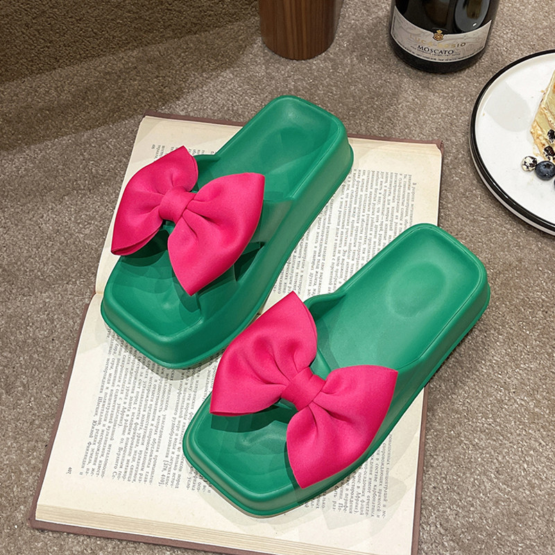Sweet Bow 2023 suvekingad Naiste paksud platvormid pilvesussid Disainer EVA mäluvahust padi liugused plätud rannasandaalid