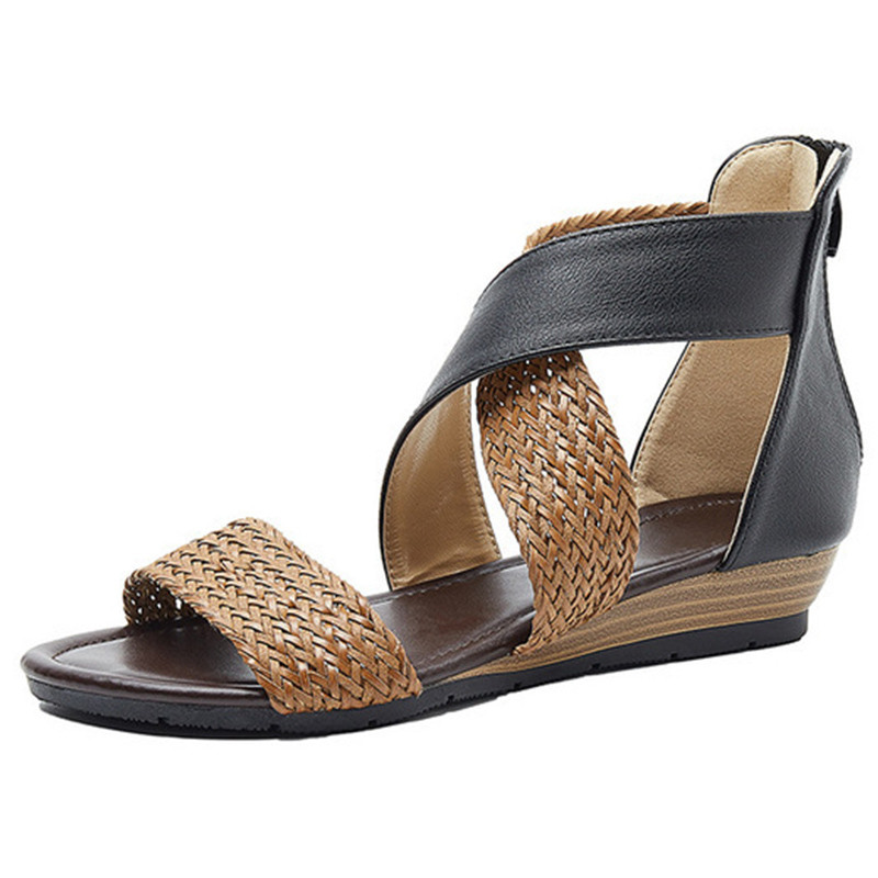 Kalasuudmega nahast platvorm Naiste sandaalid kiilukontsaga naiste kingad Suures suuruses tõmblukuga vabaaja rannasandaalid Rooma kingad