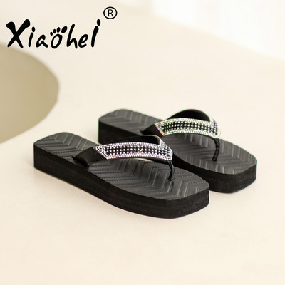 Naiste disainitud plätud, kandiline pea virsikuvärvi süda EVA plätud mereäärsed platvormsussid EVA kiilud naiste luksuslikud sandaalid