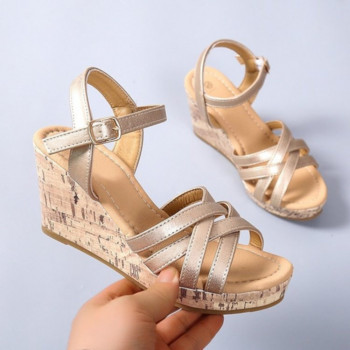 Дамски клинове Sandlas 2023 Летни дамски сандали на платформа с катарама Римски обувки на висок ток Модни кафяви ежедневни дамски сандалии
