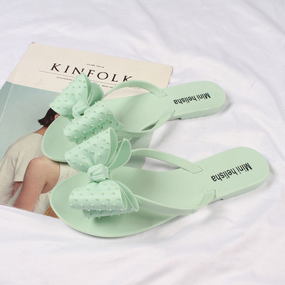 2023-as nyári cipők női divat színes gyémánt kívül, tengerparti női papucsban, strandon menő női papucs