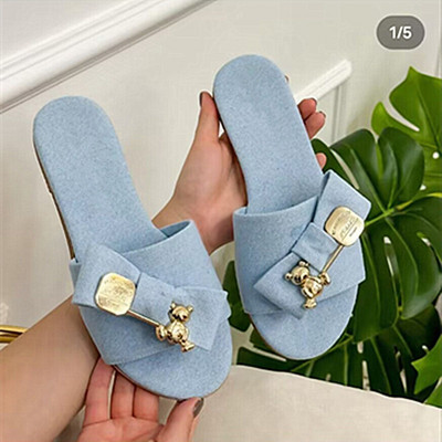 Vastag alsó papucsok női felsőruházat nyári háló Red Bear Bowknot csúszásgátló nyári divat Strandcipők Szandálok Papucsok