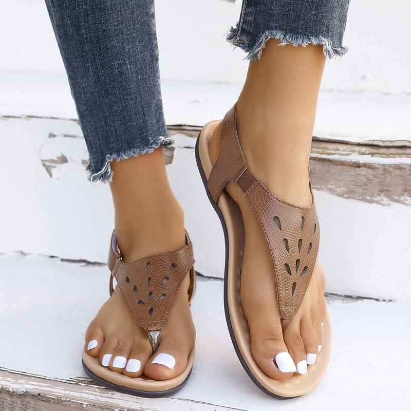 Ženske sandale jarkih boja S Ženske sandale Smeđe izdubljene ženske sandale s klizačima Prilagodljive ženske tanga sandale s petom