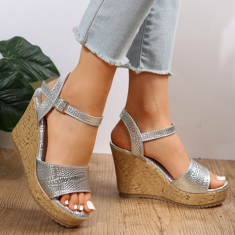 S Női szandálok Vízbarát Női Szandálok Divat tavaszi steppelt csúszdák Női szandálok Női szandálok Lapos 11-es méret