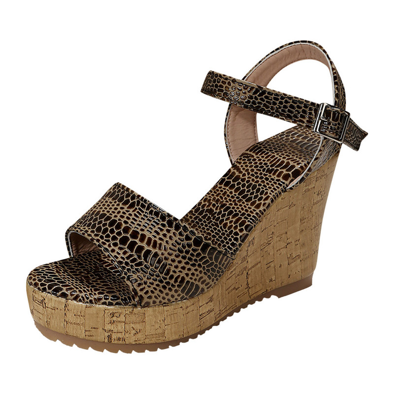 S Női szandálok Vízbarát Női Szandálok Divat tavaszi steppelt csúszdák Női szandálok Női szandálok Lapos 11-es méret