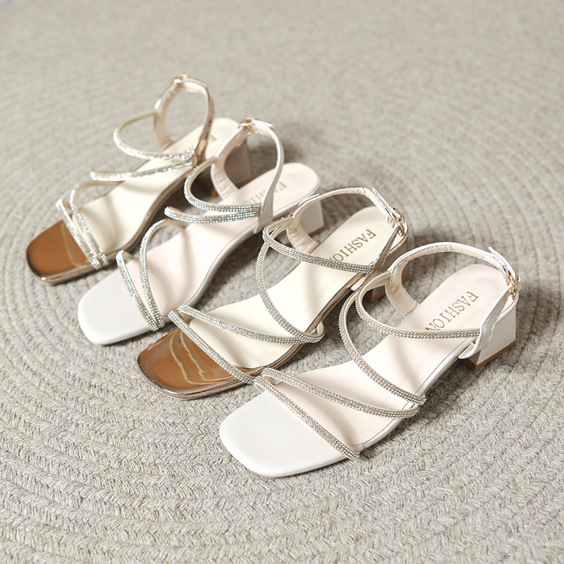 Ljetne niske sandale 2024. Žensko kožno odijelo Ženske bež Ženske cipele Visoke potpetice Niske potpetice Crne Udobne Nove djevojke Fas