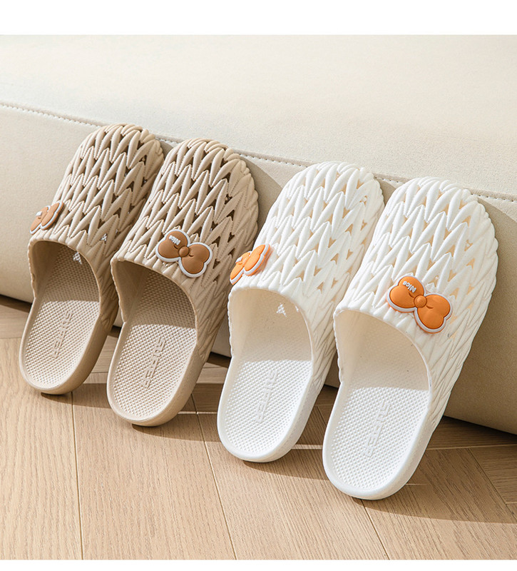 Baotou barlangpapucs nőknek nyári kényelmes új divat csúszásgátló külső viselet otthoni fürdőszoba strand puha talp