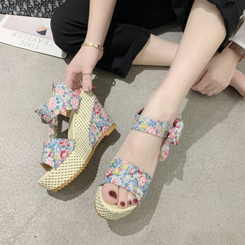 Сандали с ток Летни дамски елегантни дамски обувки Дизайнерски дамски клин на платформа Луксозни токчета Удобни дамски модни сандали
