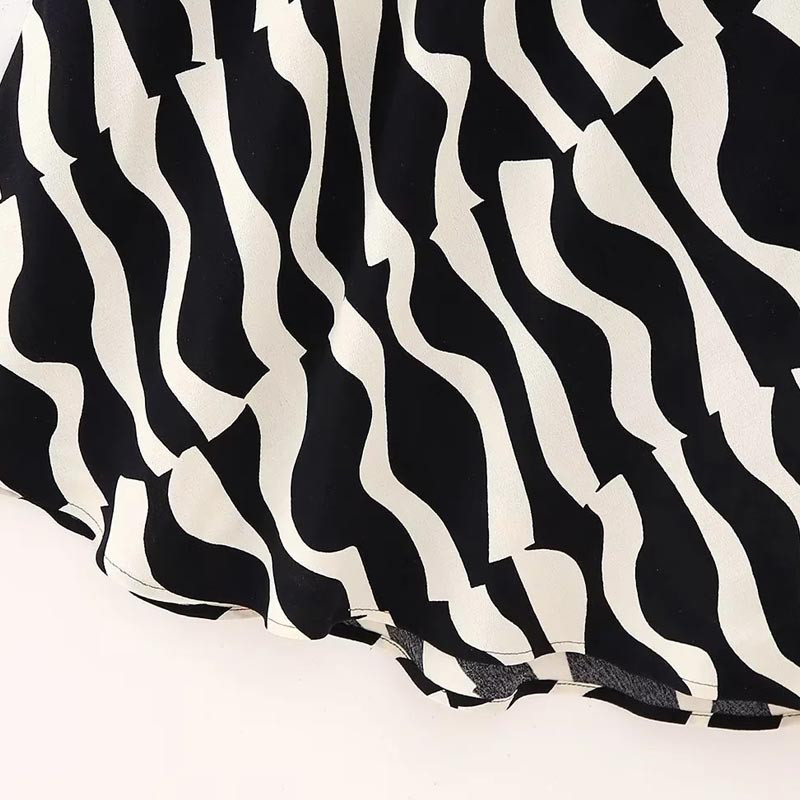 TRAF volangidega seelik naiste seelik, kevad 2024 Midi triibuline keskmise vöökohaga lilleline seelik Uus seelik Elegantne disainseelik