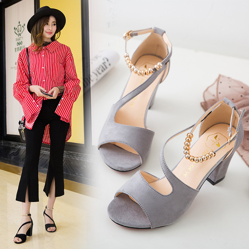 Suvised seksikad kalasuu õõnsad rooma sandaalid, paksud sõnaga helmestega kõrgete kontsadega Naiste suvised seksikad naiste sandaalid