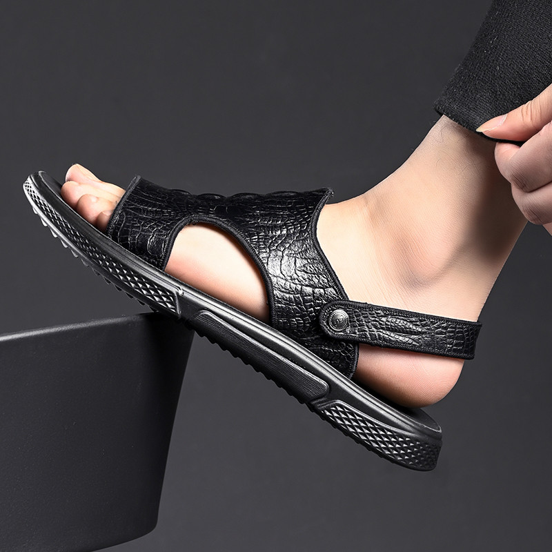 Klasszikus férfi szandálok nyári krokodilmintás szandálok légáteresztő férfi bőrcipők luxus szandálok puha kültéri férfi római szandálok