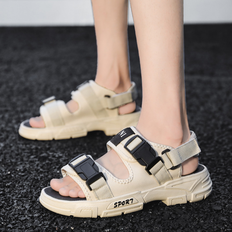 Nyári szandál Férfi vastag talp csúszásmentes kültéri horoghurok papucs puha talp strand alkalmi cipő beltéri, tartós nyitott orr